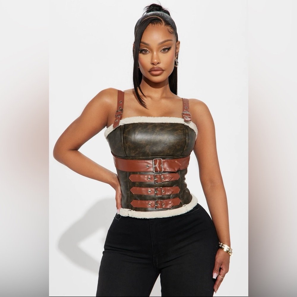 🪵🌲Fashion Nova Faux Fur Sherpa Top🌲🪵